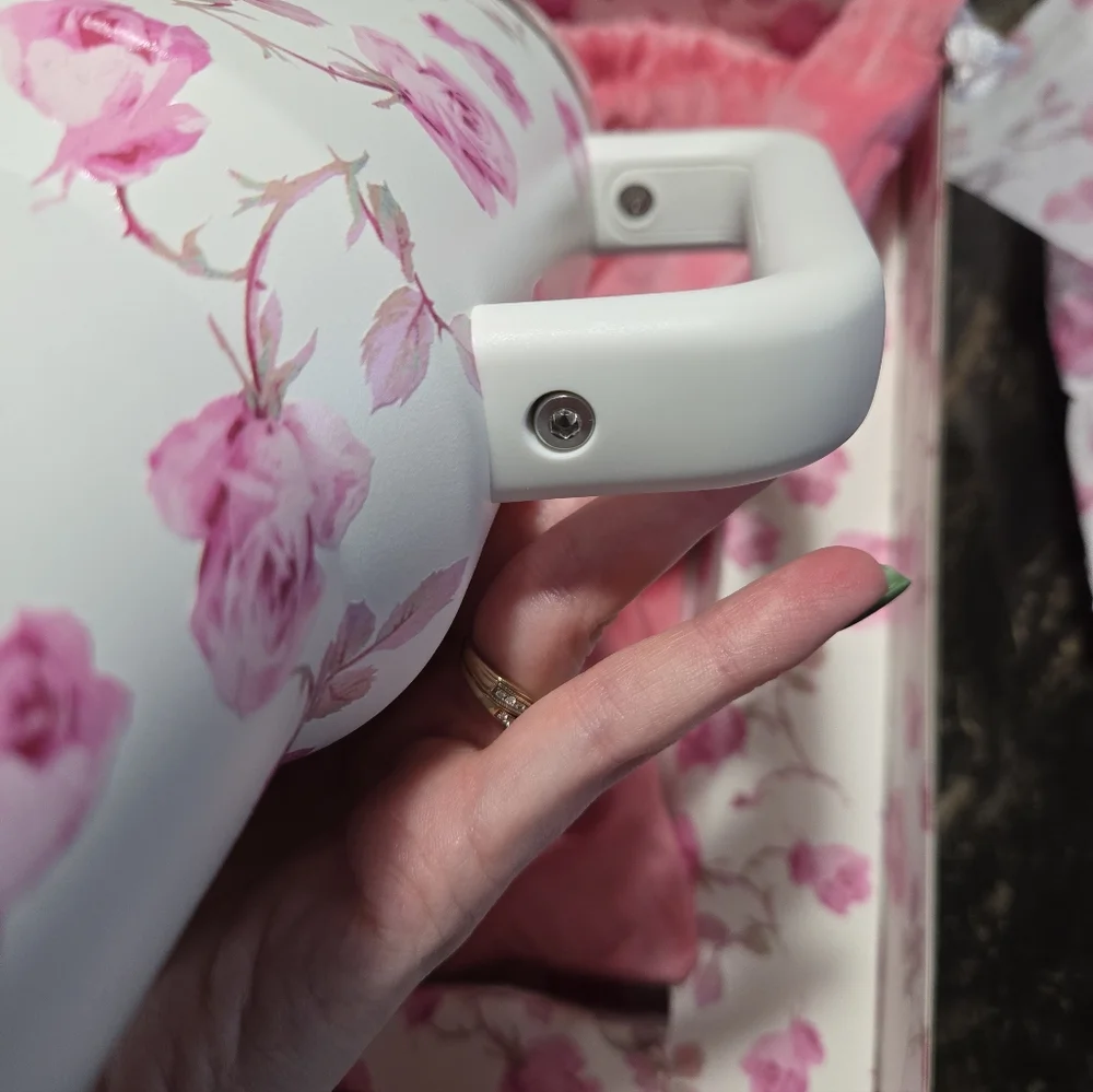 Lsf X Stanley Ribbon Rosa 40oz - Picture 7 of 9